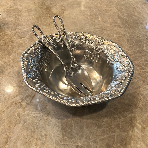 Lenox salad bowl with utensils - Picture 1 of 2